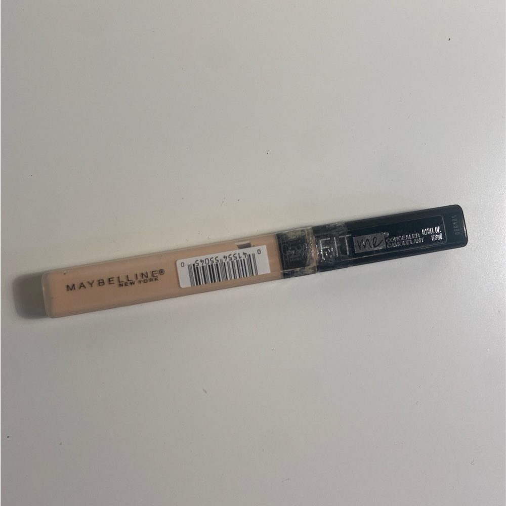 FREE WITH ANY PURCHASE mabelline concealer